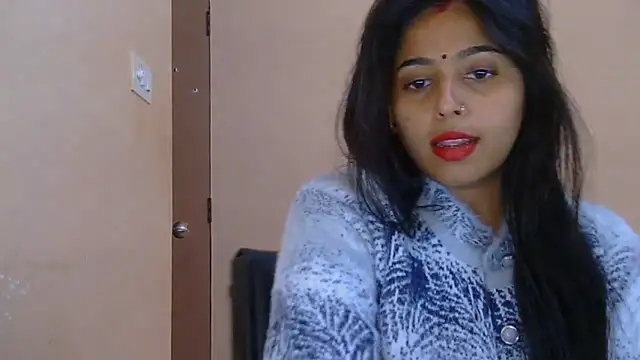 Snapshot of Sweet-Rani chatting on 11.14.25 Sweet-Rani online show from 11.14.25