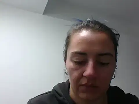 Snapshot of _karlie_kloss_ chatting on 12.11.24 karlie kloss online show from 12.11.24