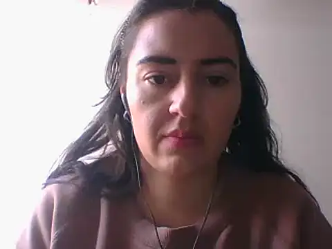 Snapshot of _karlie_kloss_ chatting on 01.14.25 karlie kloss online show from 01.14.25