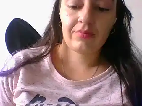 Snapshot of _karlie_kloss_ chatting on 01.15.25 karlie kloss online show from 01.15.25