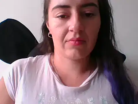 Snapshot of _karlie_kloss_ chatting on 01.25.25 karlie kloss online show from 01.25.25