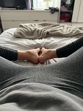 Snapshot of persiannqueen chatting on 02.19.25 persiannqueen online show from 02.19.25