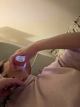 Snapshot of persiannqueen chatting on 02.19.25 persiannqueen online show from 02.19.25