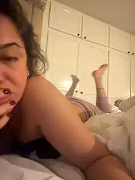 Snapshot of persiannqueen chatting on 10.31.25 persiannqueen online show from 10.31.25