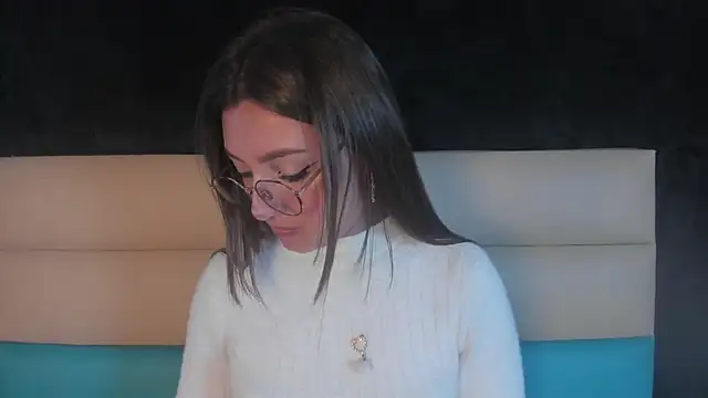 Snapshot of Afrodita_Shalom chatting on 01.14.25 Afrodita Shalom online show from 01.14.25