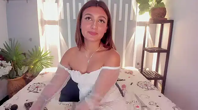 Snapshot of Afrodita_Shalom chatting on 03.18.25 Afrodita Shalom online show from 03.18.25