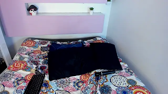 Snapshot of Afrodita_Shalom chatting on 03.21.25 Afrodita Shalom online show from 03.21.25