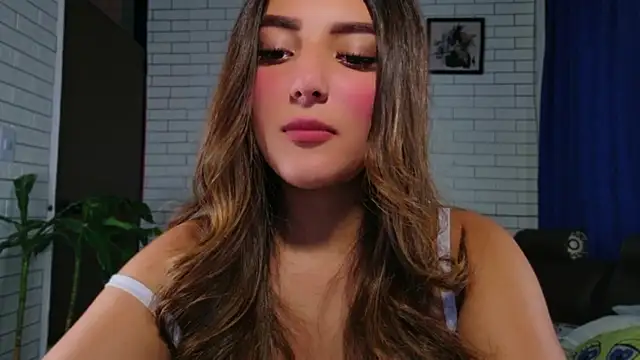 Snapshot of Afrodita_Shalom chatting on 11.09.25 Afrodita Shalom online show from 11.09.25