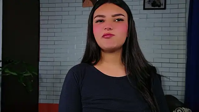 Snapshot of Afrodita_Shalom chatting on 12.03.25 Afrodita Shalom online show from 12.03.25