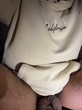 Snapshot of paulkrotz chatting on 12.03.25 paulkrotz online show from 12.03.25