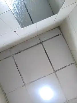 Snapshot of jonypl chatting on 01.29.25 jonypl online show from 01.29.25