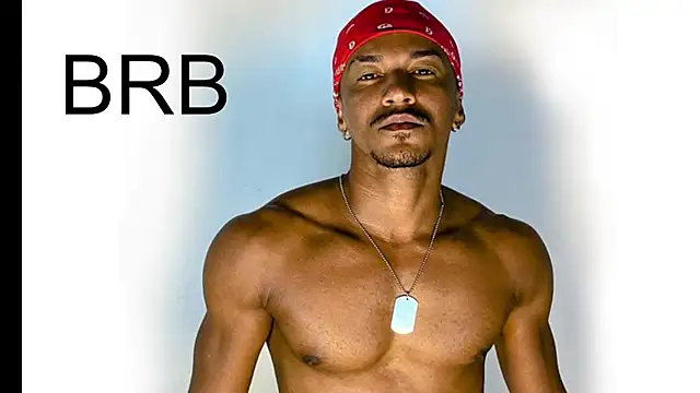 Snapshot of mikejaybra chatting on 11.20.25 mikejaybra online show from 11.20.25