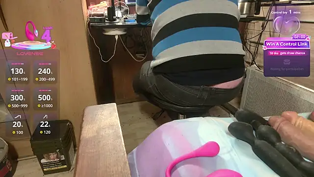 misteryman1956 online show from 12.14.25