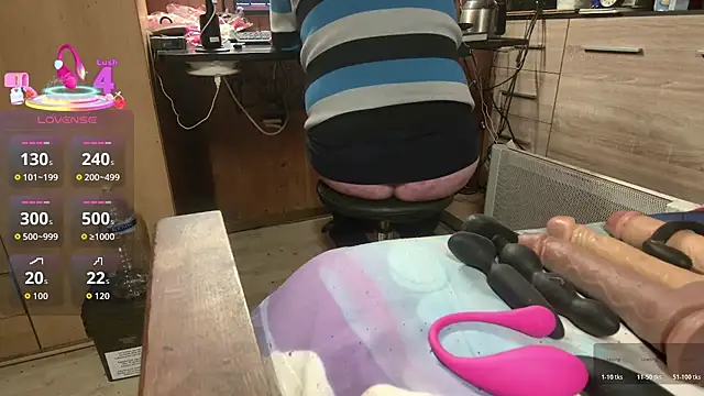 misteryman1956 online show from 12.19.25