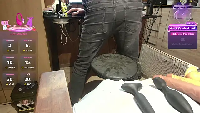 misteryman1956 online show from 02.03.26