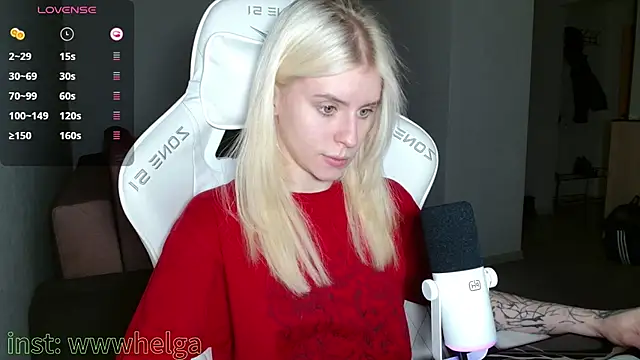 LizaKisses online show from 10.10.25