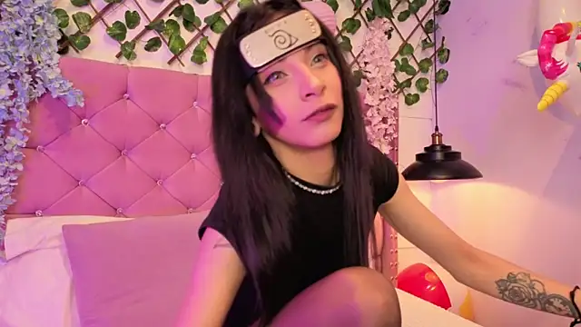 lauren evans96 online show from 10.31.25