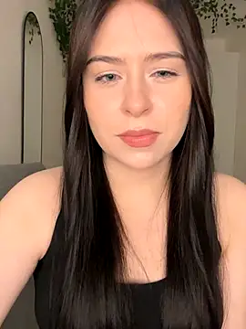 Snapshot of _SweetCandyy chatting on 10.31.25 SweetCandyy online show from 10.31.25