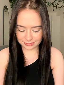 Snapshot of _SweetCandyy chatting on 11.12.25 SweetCandyy online show from 11.12.25