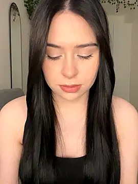 Snapshot of _SweetCandyy chatting on 11.19.25 SweetCandyy online show from 11.19.25