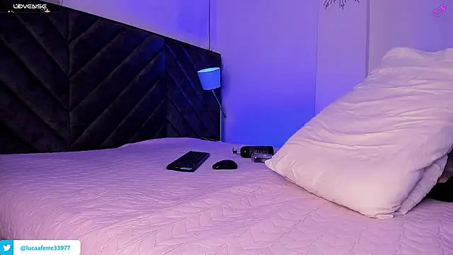 Snapshot of Luca_ferrer_ chatting on 02.10.25 Luca ferrer online show from 02.10.25