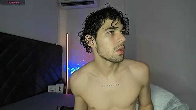 Luca ferrer  online show from 02.28.26