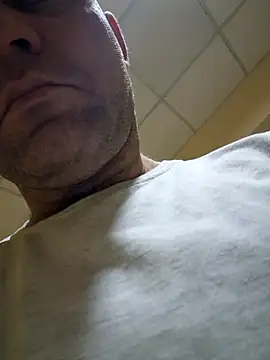 Snapshot of Crek666 chatting on 02.06.25 Crek666 online show from 02.06.25