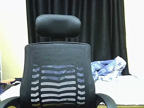 Horny-slut  online show from 11.14.25