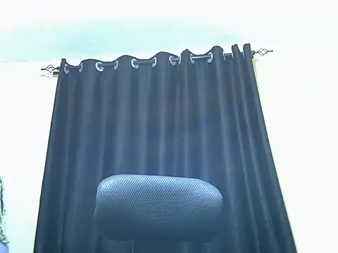 Horny-slut  online show from 11.14.25