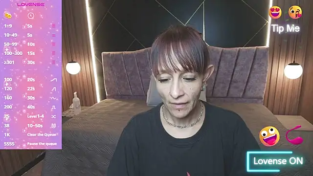 Snapshot of NatashaMason_ chatting on 05.13.26 NatashaMason online show from 05.13.26