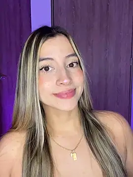 Issabela G1 online show from 01.13.26