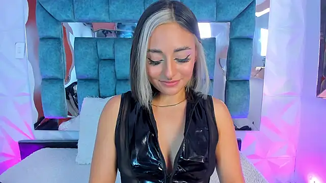 Nanda Vixen online show from 01.27.25