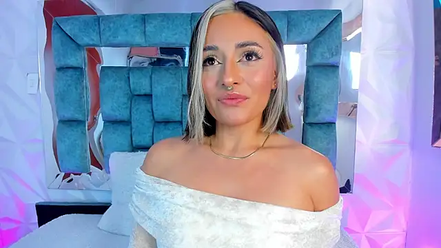 Nanda Vixen online show from 01.30.25