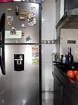 Snapshot of Nanda_Vixen chatting on 10.31.25 Nanda Vixen online show from 10.31.25