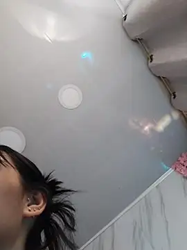 Nanda Vixen online show from 12.02.25