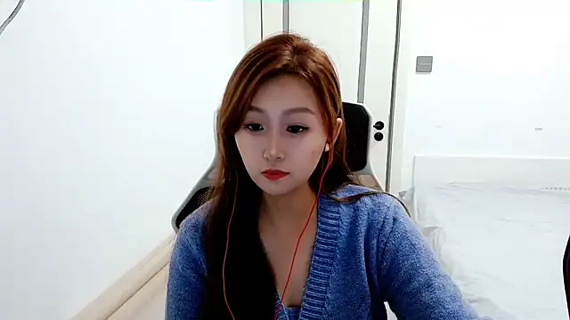 zhenzhen999 online show from 10.25.25