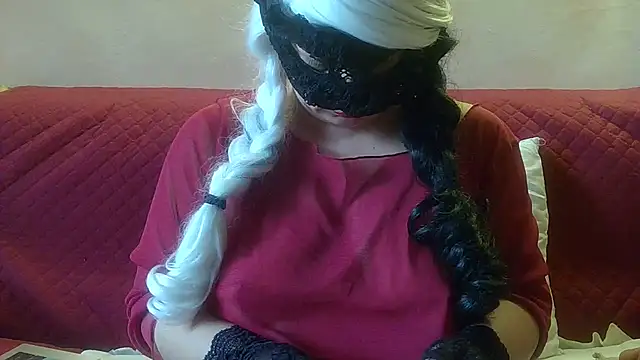 Ninalapiccolina online show from 02.24.25