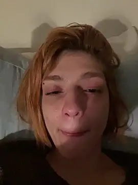 spacegirlll online show from 12.20.25