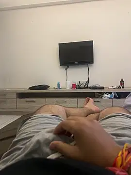 Snapshot of Your_daddy_544 chatting on 10.17.25 Your daddy 544 online show from 10.17.25