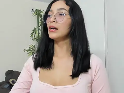 ASIAM BRUNET online show from 11.27.25