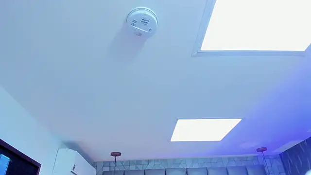 Snapshot of mile_uribe chatting on 02.13.25 mile uribe online show from 02.13.25