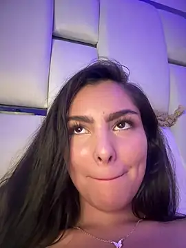 Maddy Rouse  online show from 01.11.25