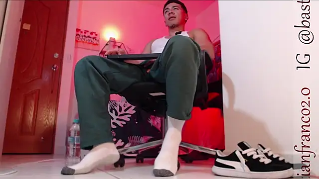 marc ginale online show from 12.10.24