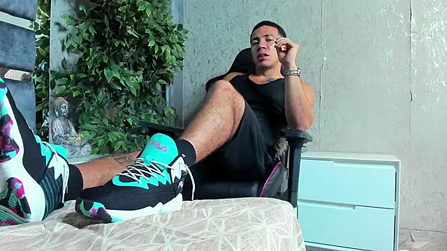 marc ginale online show from 10.05.25