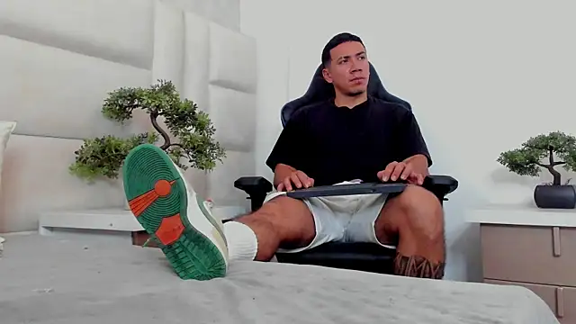 marc ginale online show from 11.09.25