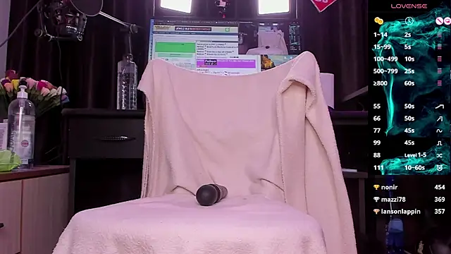 Snapshot of Raissa_sky26 chatting on 01.09.25 Raissa sky26 online show from 01.09.25