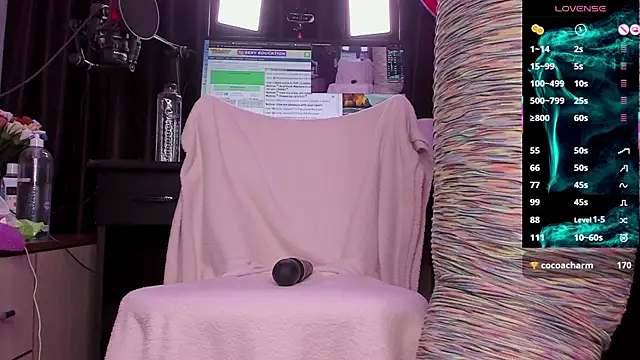 Snapshot of Raissa_sky26 chatting on 03.12.25 Raissa sky26 online show from 03.12.25