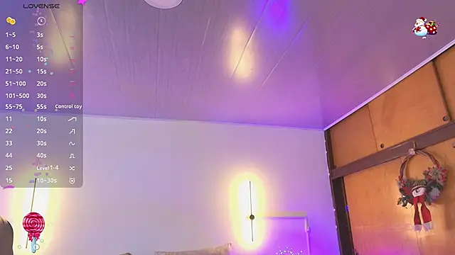 Snapshot of _gaby2 chatting on 12.03.25 gaby2 online show from 12.03.25