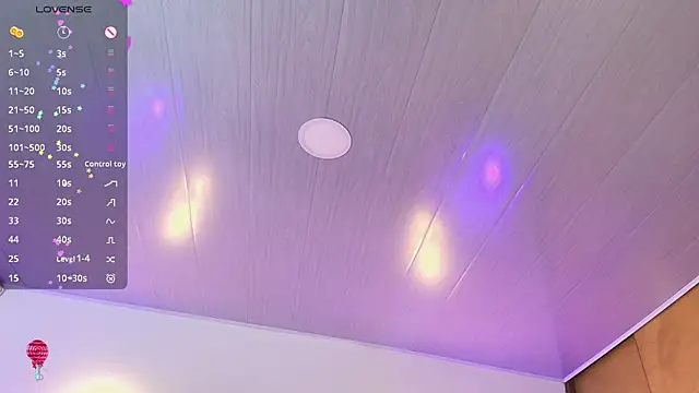 Snapshot of _gaby2 chatting on 01.10.26 gaby2 online show from 01.10.26