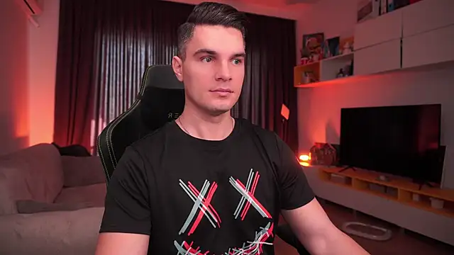 Snapshot of billypassion chatting on 01.18.25 billypassion online show from 01.18.25